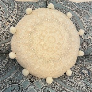 Snowflake ❄️ Pillow